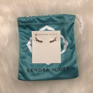 Kendra Scott Whit Ear Climbers